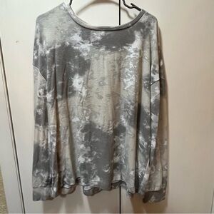 Time and Tru Gray Long Sleeve Relaxed Sweatshirt